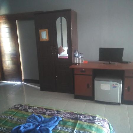 Ridho Malik Hotel Bumbang Esterno foto