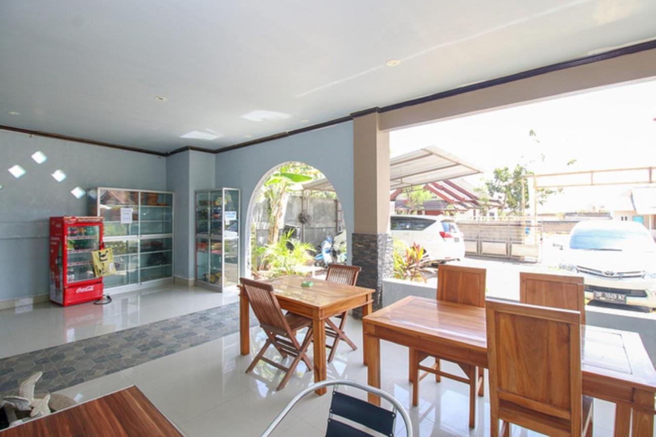 Ridho Malik Hotel Bumbang Esterno foto