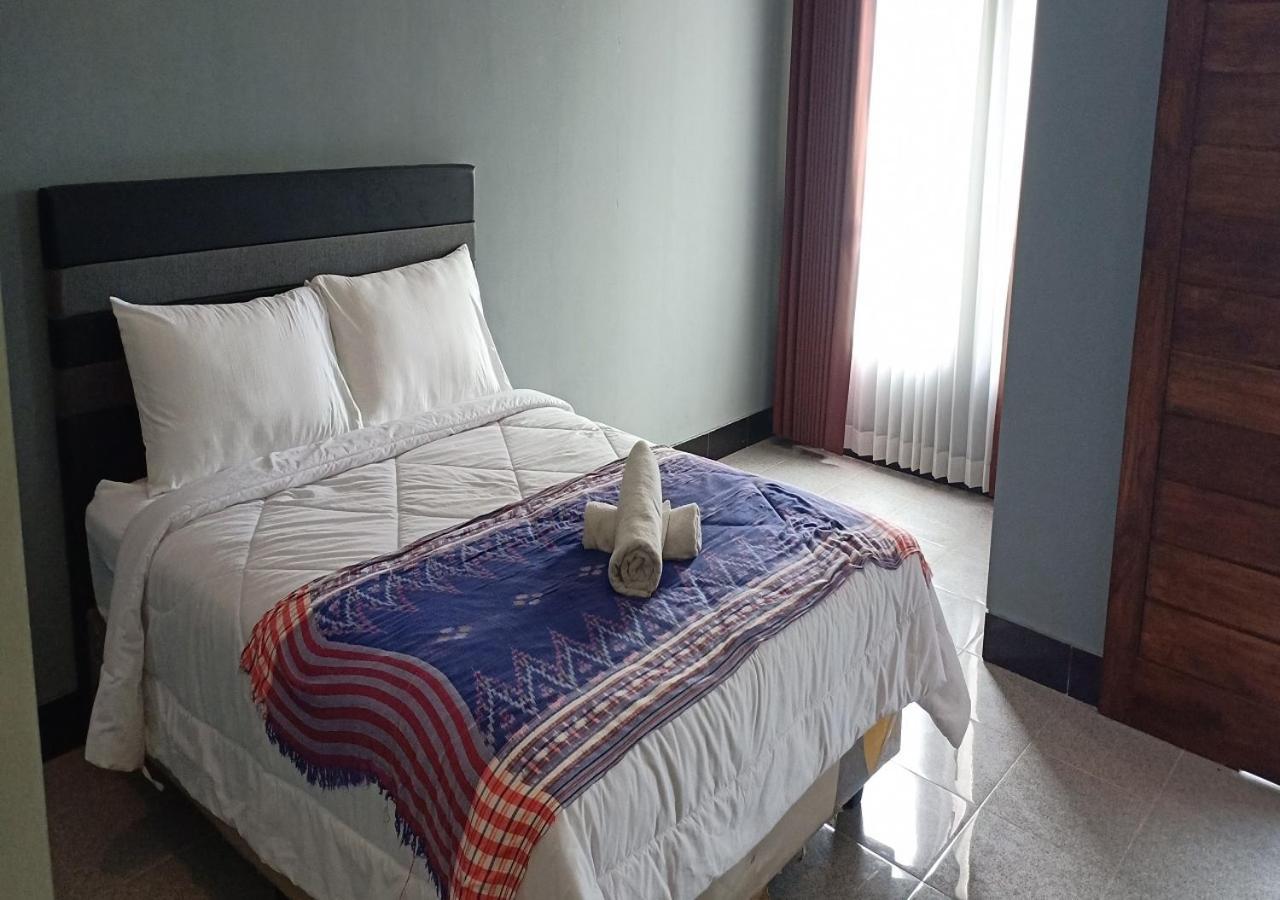 Ridho Malik Hotel Bumbang Esterno foto