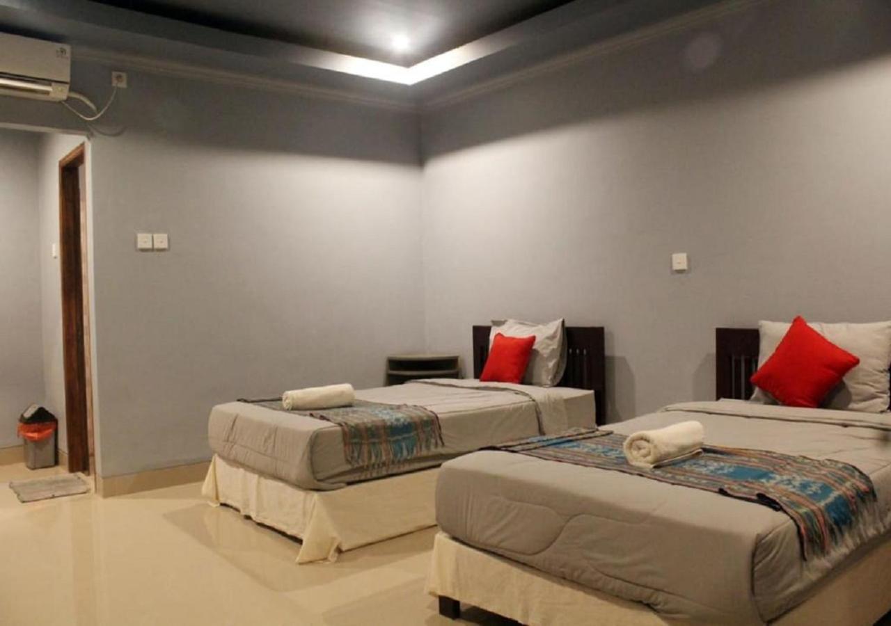 Ridho Malik Hotel Bumbang Esterno foto