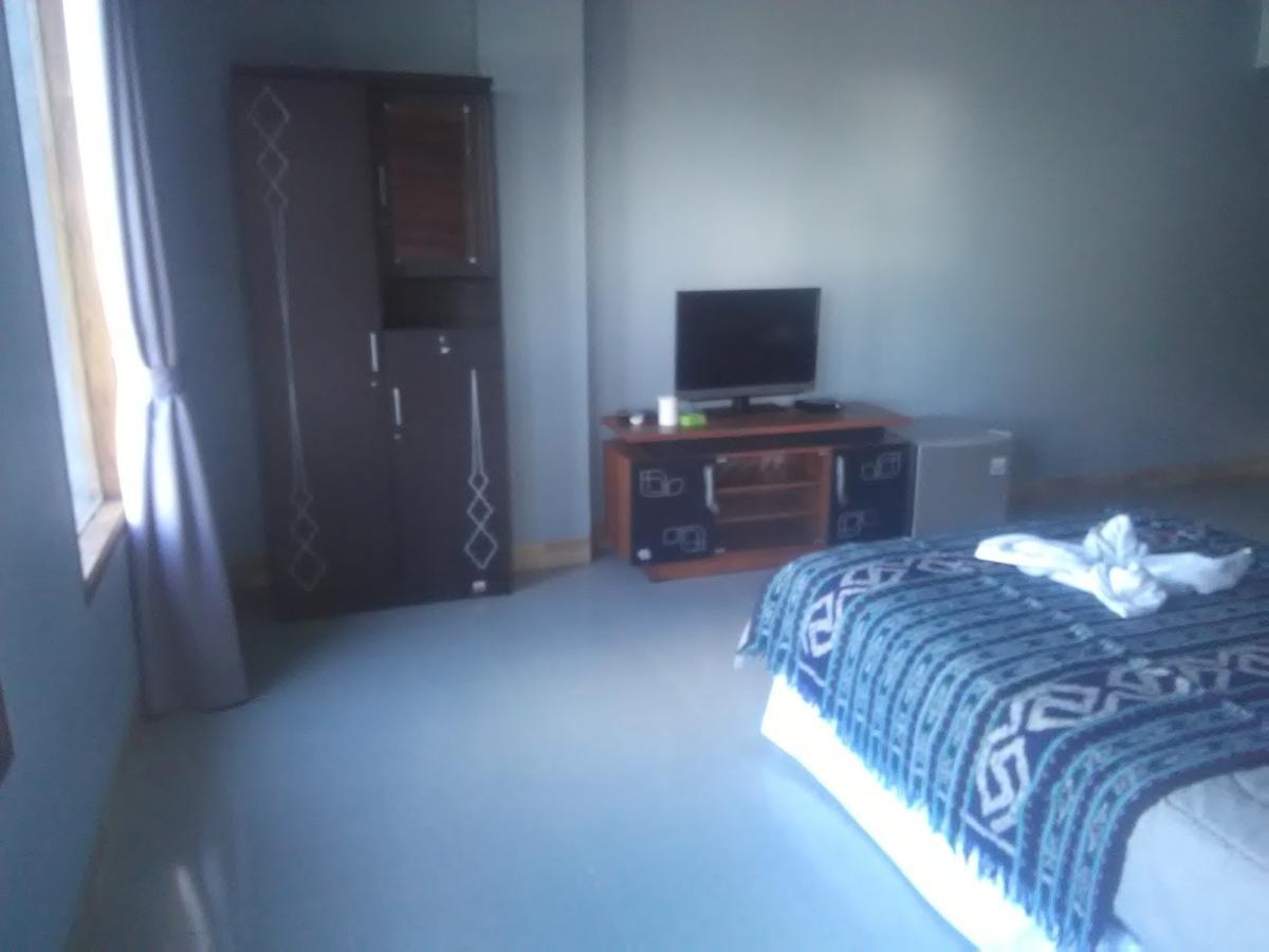 Ridho Malik Hotel Bumbang Esterno foto